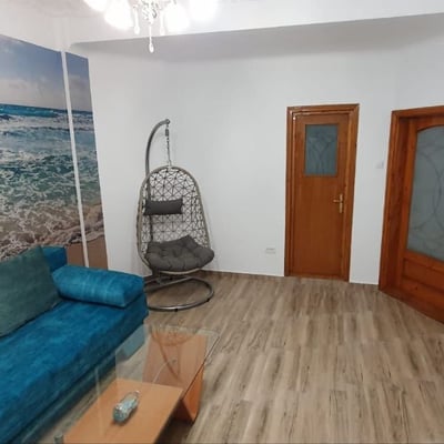 Rental of a comfortable 3-room apartment, 64 m², Old Town, Constanța, Romania